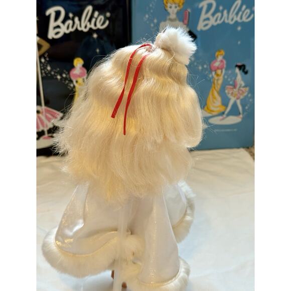 Vintage 1989 Happy Holidays Barbie Doll Special Edition Christmas Mattel - Picture 6 of 11